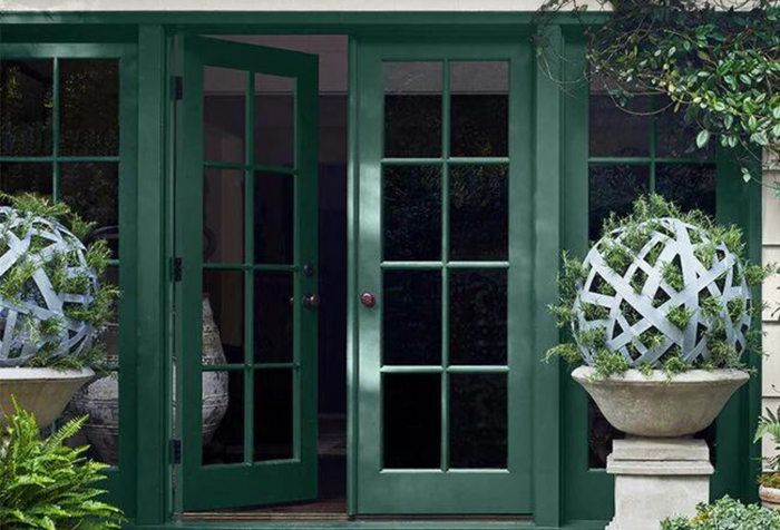 Debunking the Myth: Why Water-Based Paint Is Ideal for Front Doors